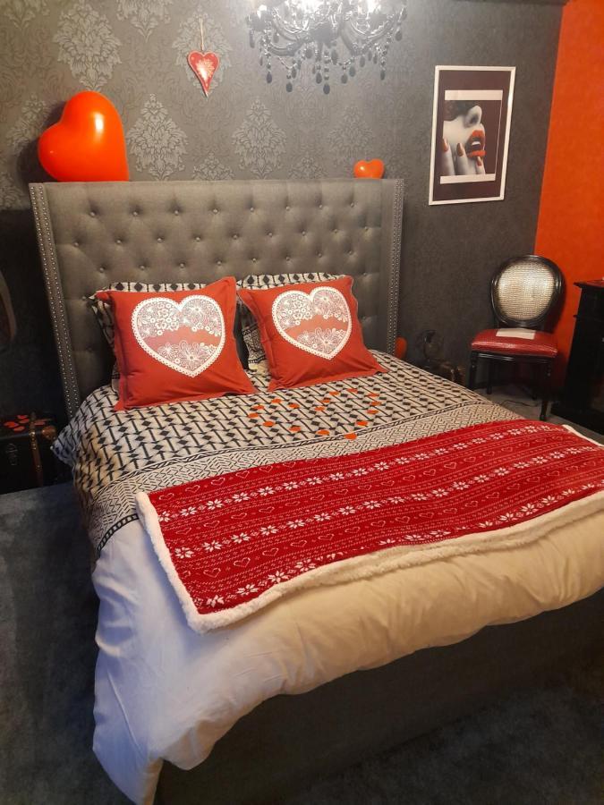 Love Room Le Rouge Et Noir Barr Buitenkant foto