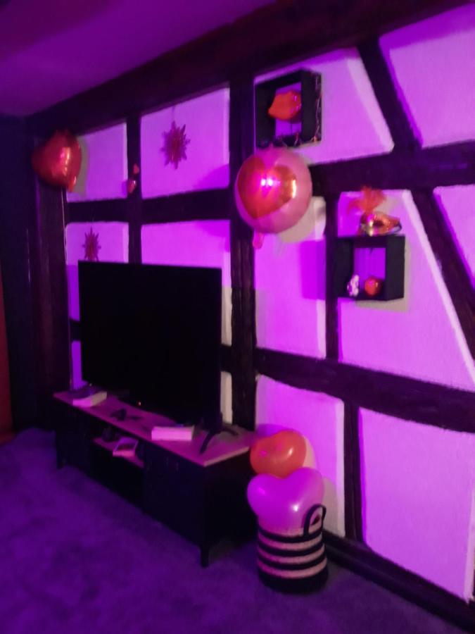 Love Room Le Rouge Et Noir Barr Buitenkant foto