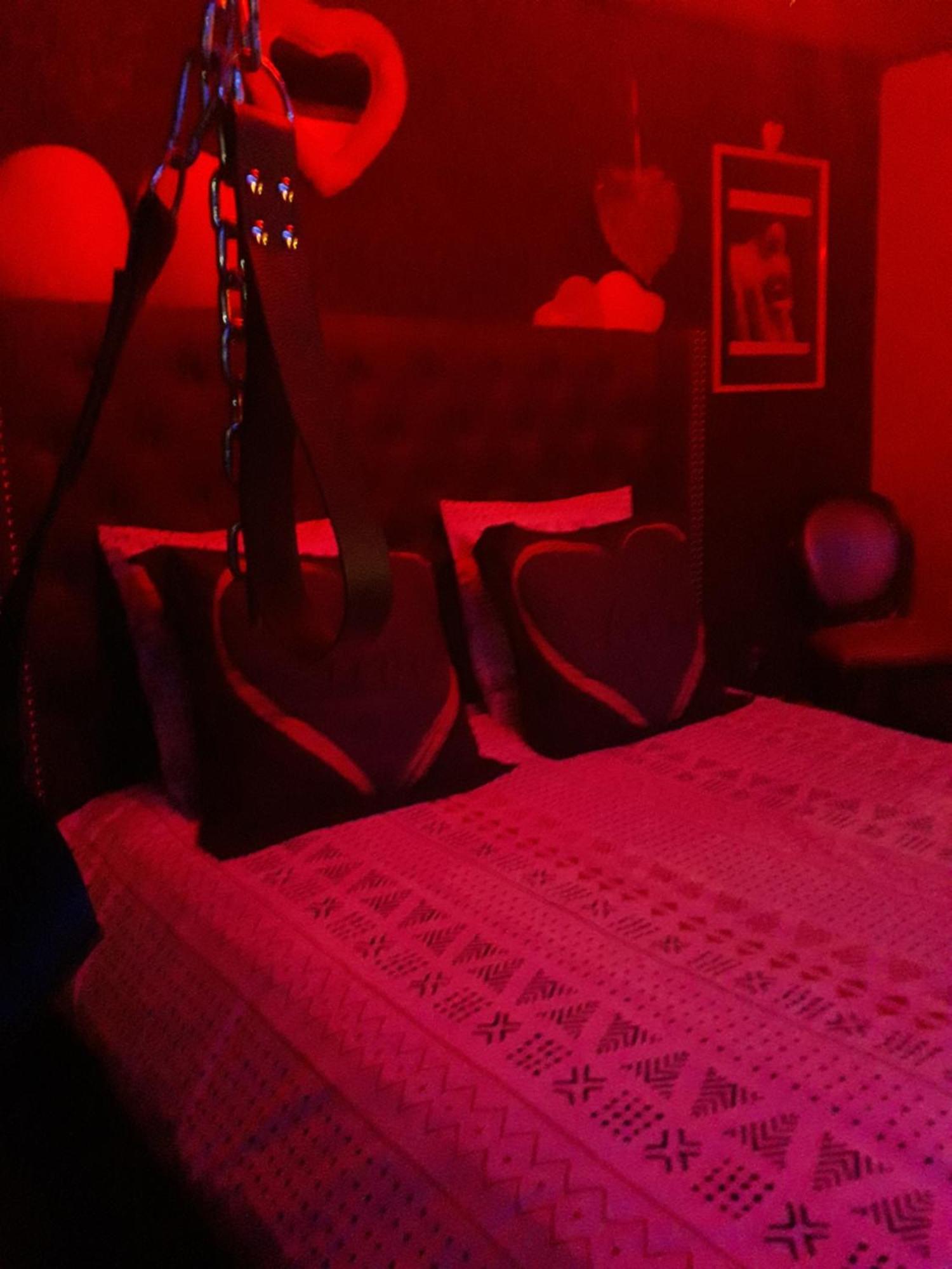 Love Room Le Rouge Et Noir Barr Buitenkant foto